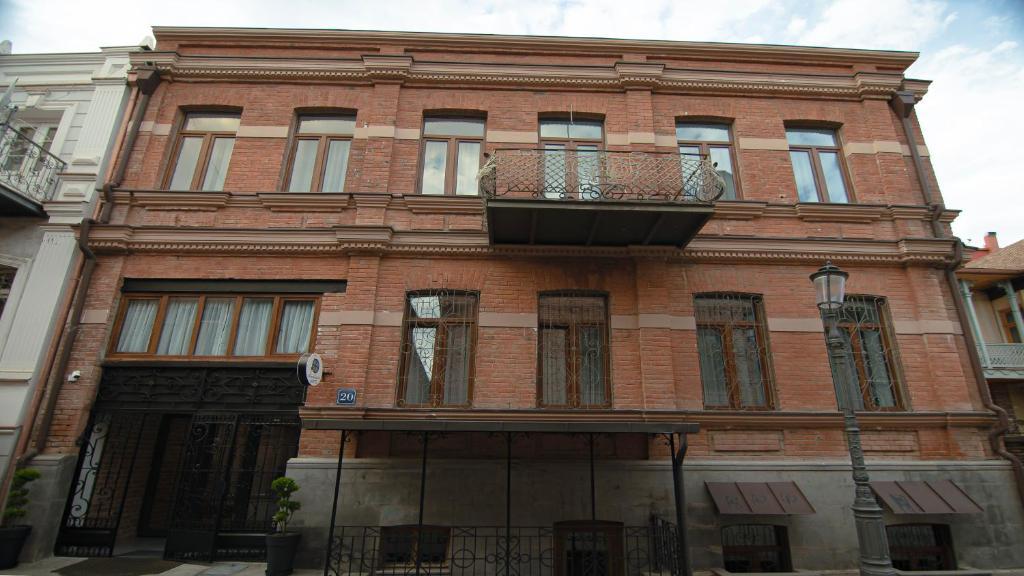 Boutique Hotel Manufactura Тбилиси Екстериор снимка