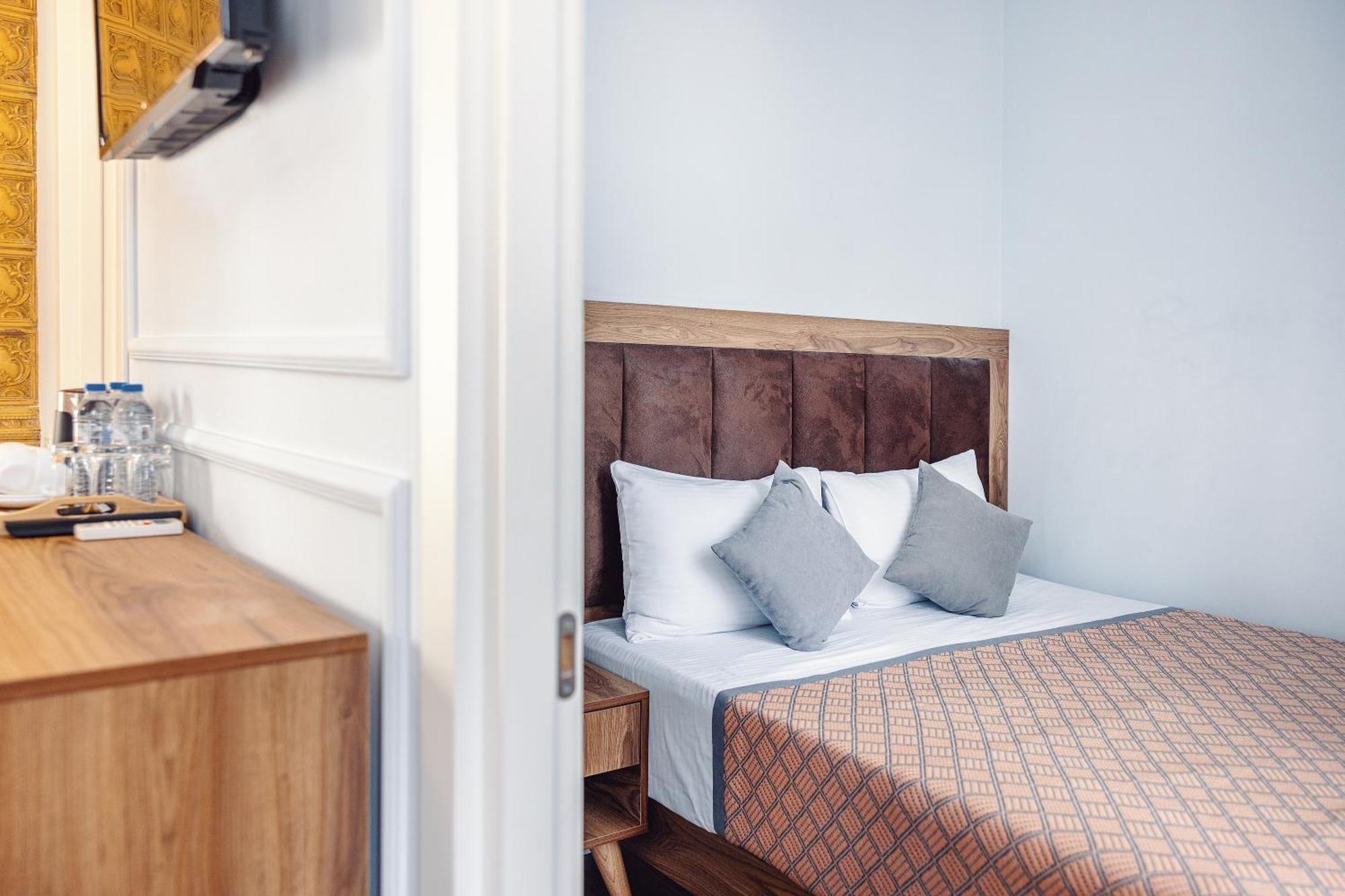 Boutique Hotel Manufactura Тбилиси Екстериор снимка