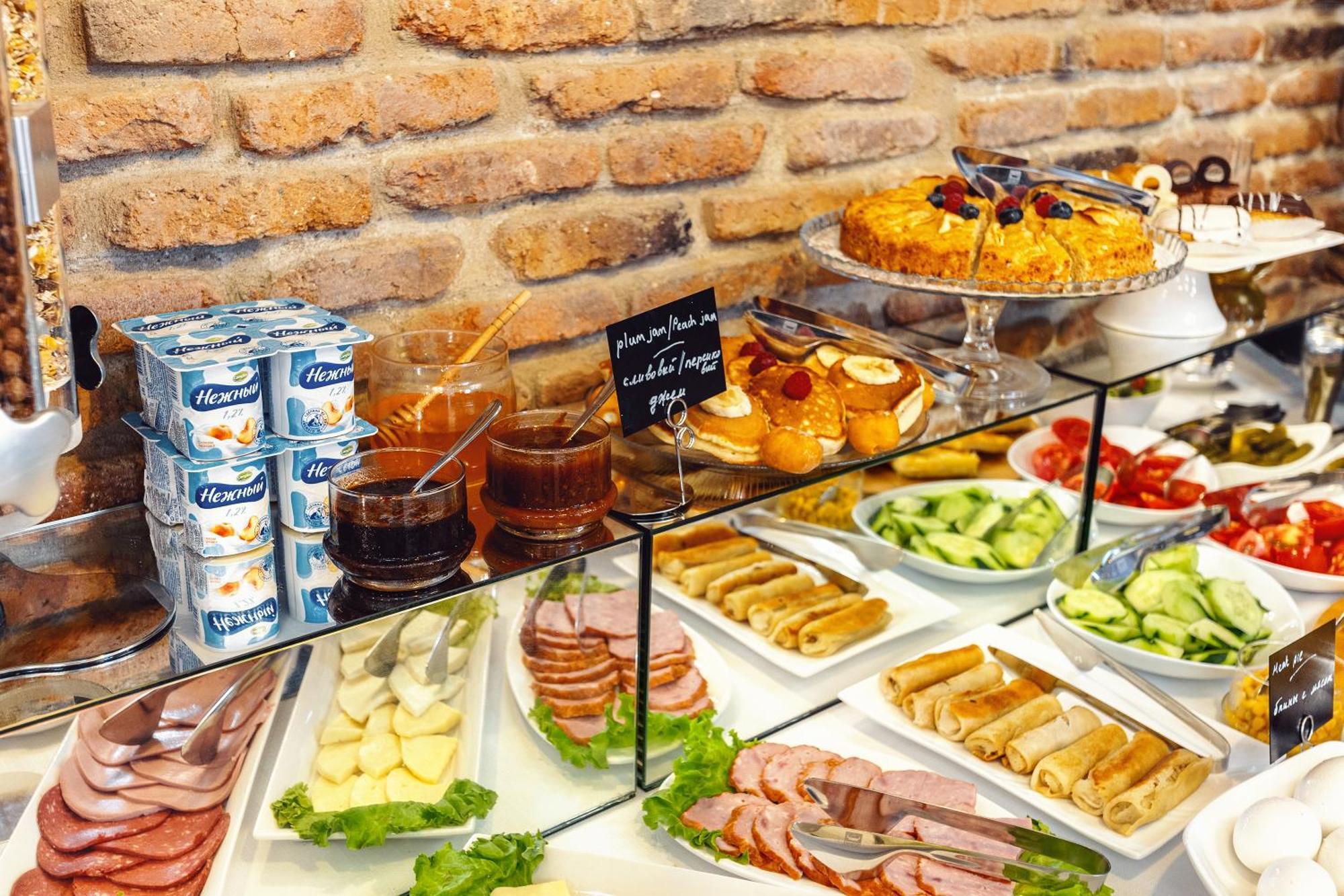 Boutique Hotel Manufactura Тбилиси Екстериор снимка