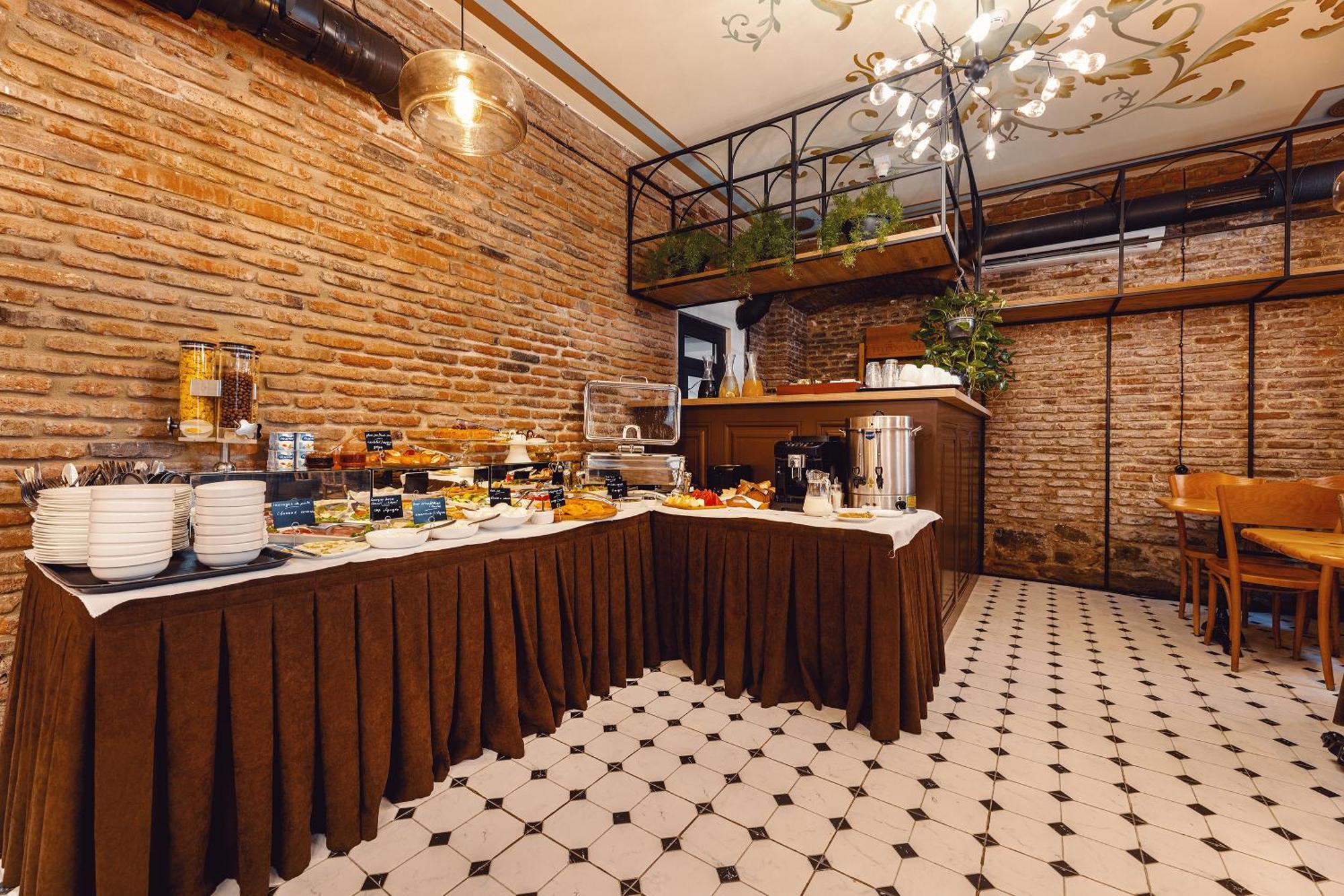 Boutique Hotel Manufactura Тбилиси Екстериор снимка