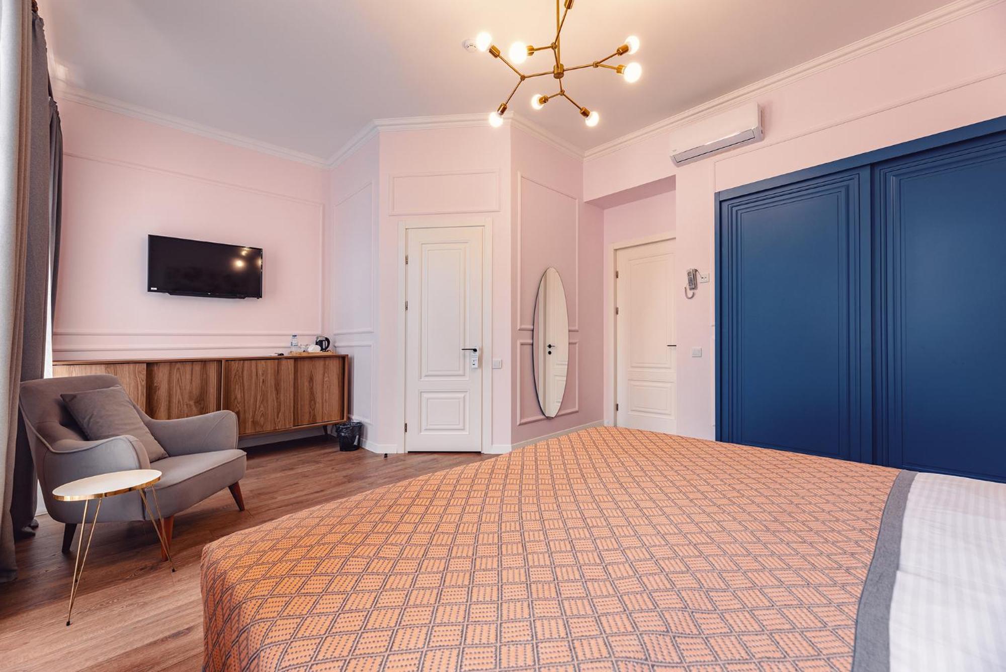 Boutique Hotel Manufactura Тбилиси Екстериор снимка